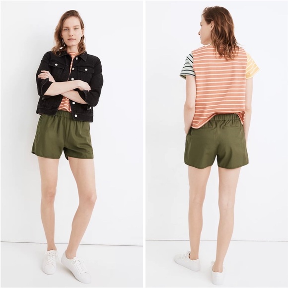 Madewell Pants - Madewell Desert Olive Pull-On Shorts